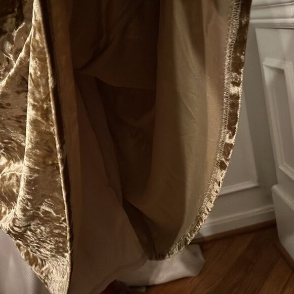 Ralph Lauren Women’s 8 crushed velvet gorgeous holiday gold formal midi dress - Picture 16 of 16